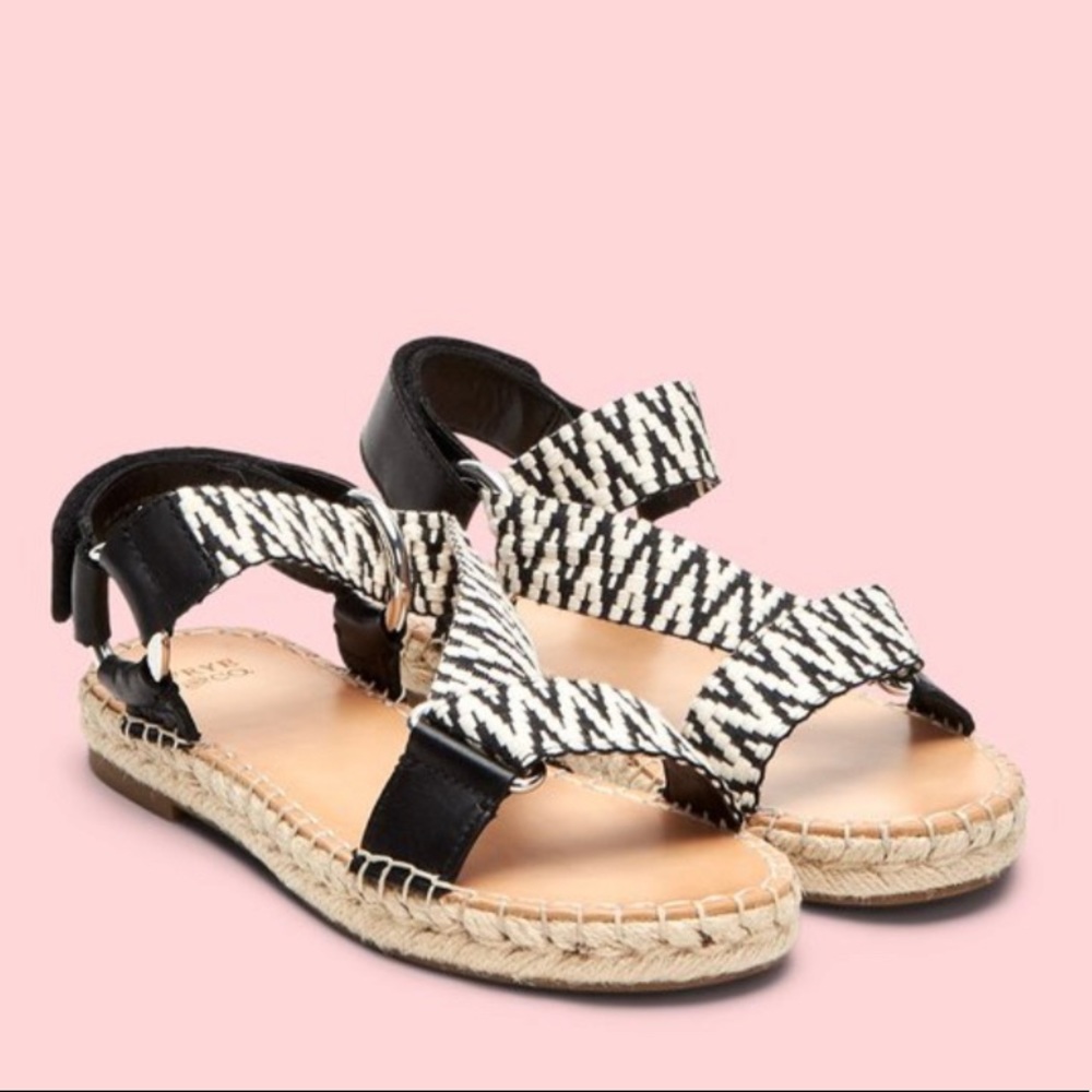 Frye Kole Asymmetrical strappy sandals. NEW. Boho.
